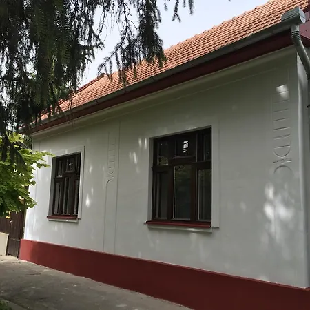 Csipkes Vendeghaz Hajdúnánás